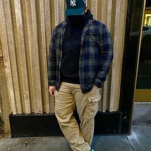 Meet your Posher, Adrian